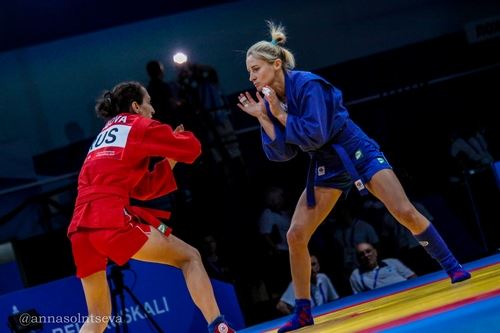 
<p>                                Анастасия Кондратьева о женской сборной на чемпионате мира в Южной Корее</p>
<p>                        